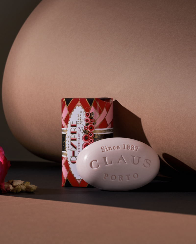 Claus Porto "Chypre" - Cedar & Poinsetta Soap 150g.
